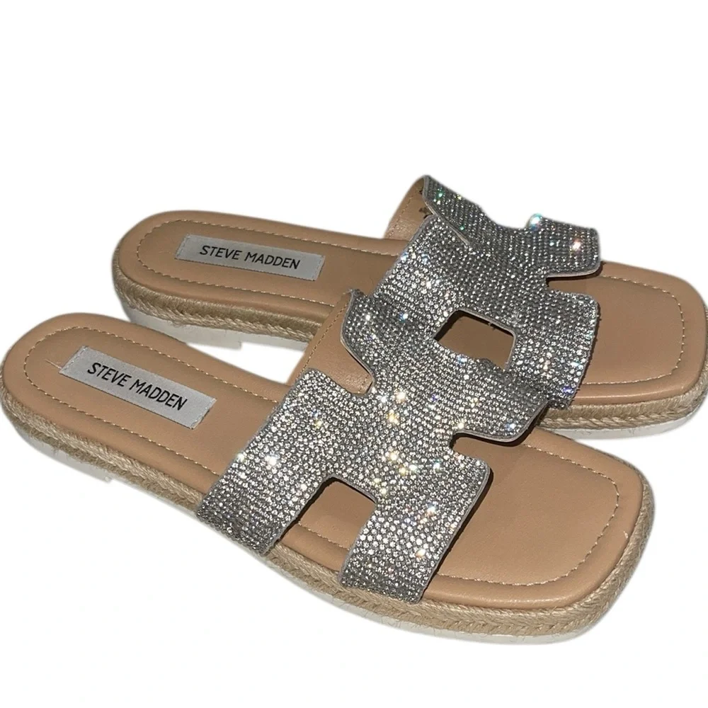 Steve Madden HAYDN Rhinestone Ignited Sandal SZ 7.5 Silver